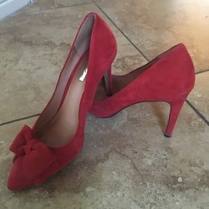 Halogen Marla Suede Bow Pointy Heels